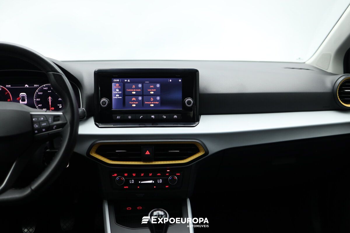 renault-captur-2023-gasolina-999cc