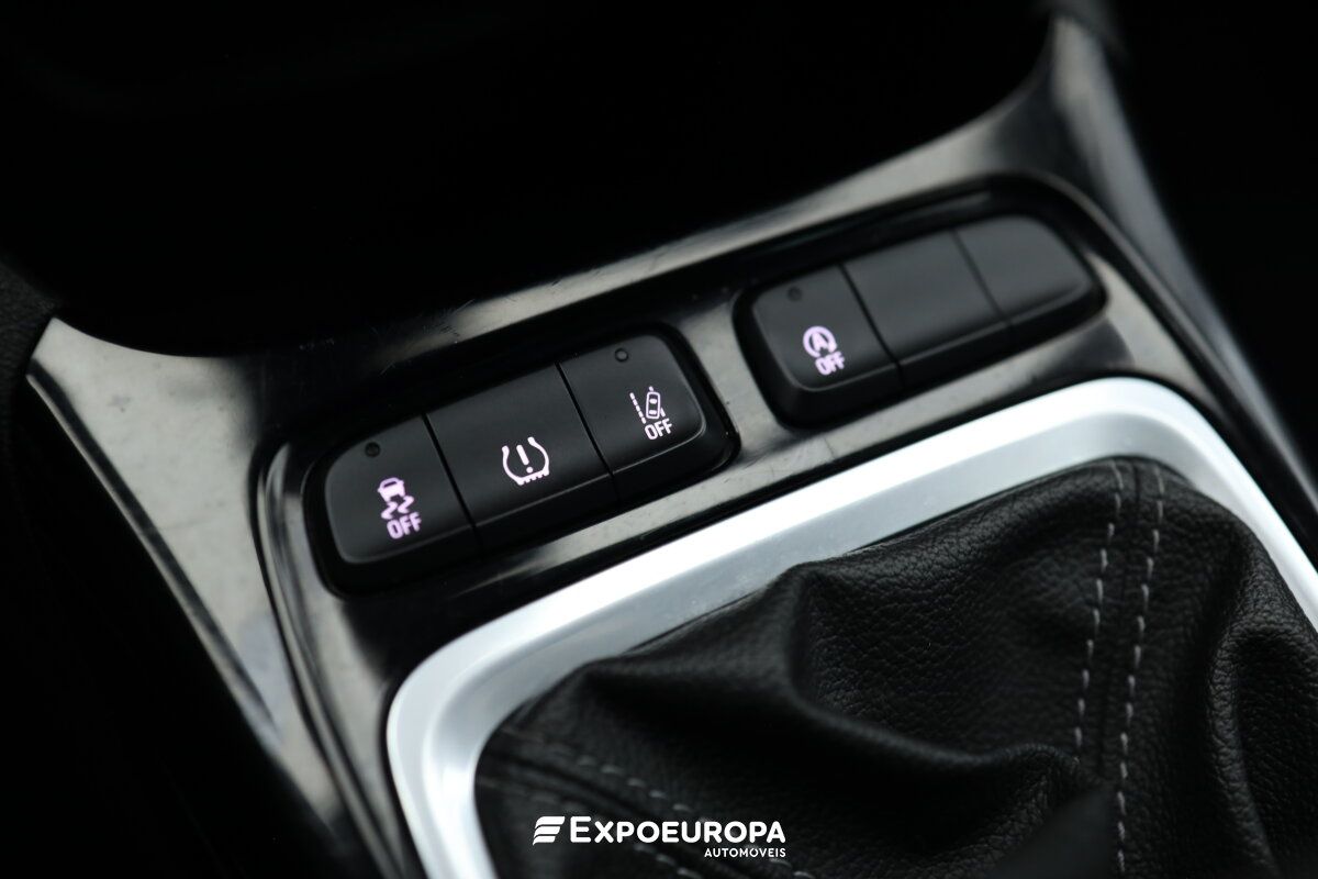opel-crossland-2022-gasolina-1199cc