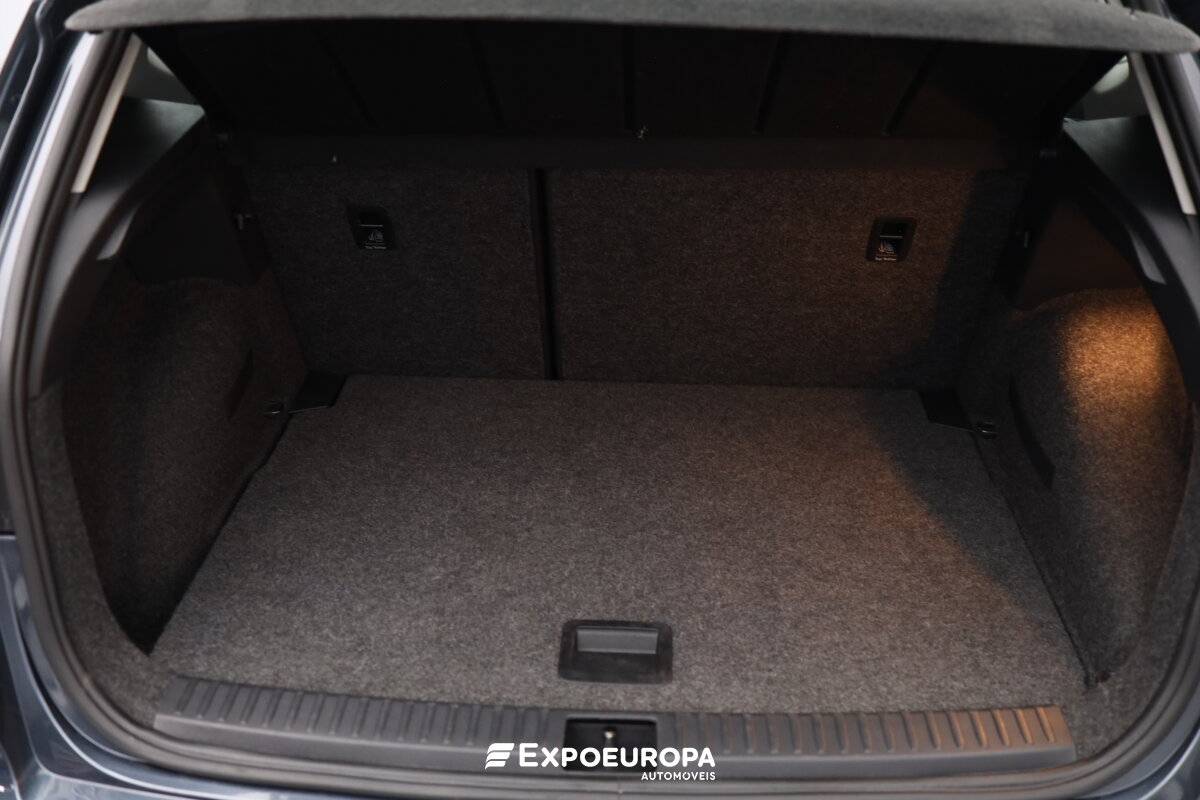 seat-arona-2023-gasolina-999cc