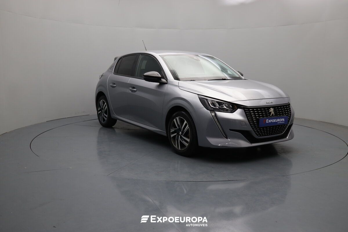peugeot-208-2023-gasolina-1199cc