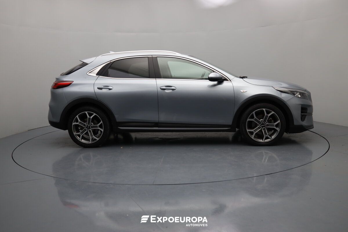kia-xceed-2022-gasolina-998cc