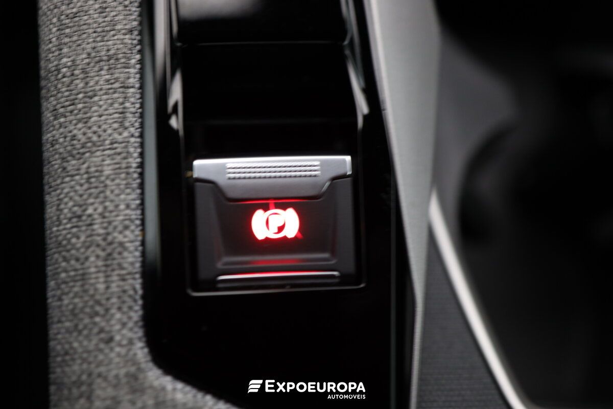peugeot-3008-2025-hibrido-a-gasolina-1199cc