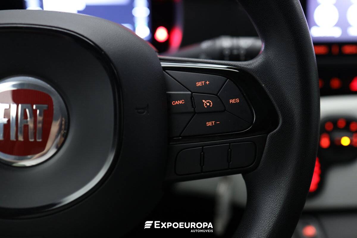 fiat-panda-2025-hibrido-a-gasolina-999cc