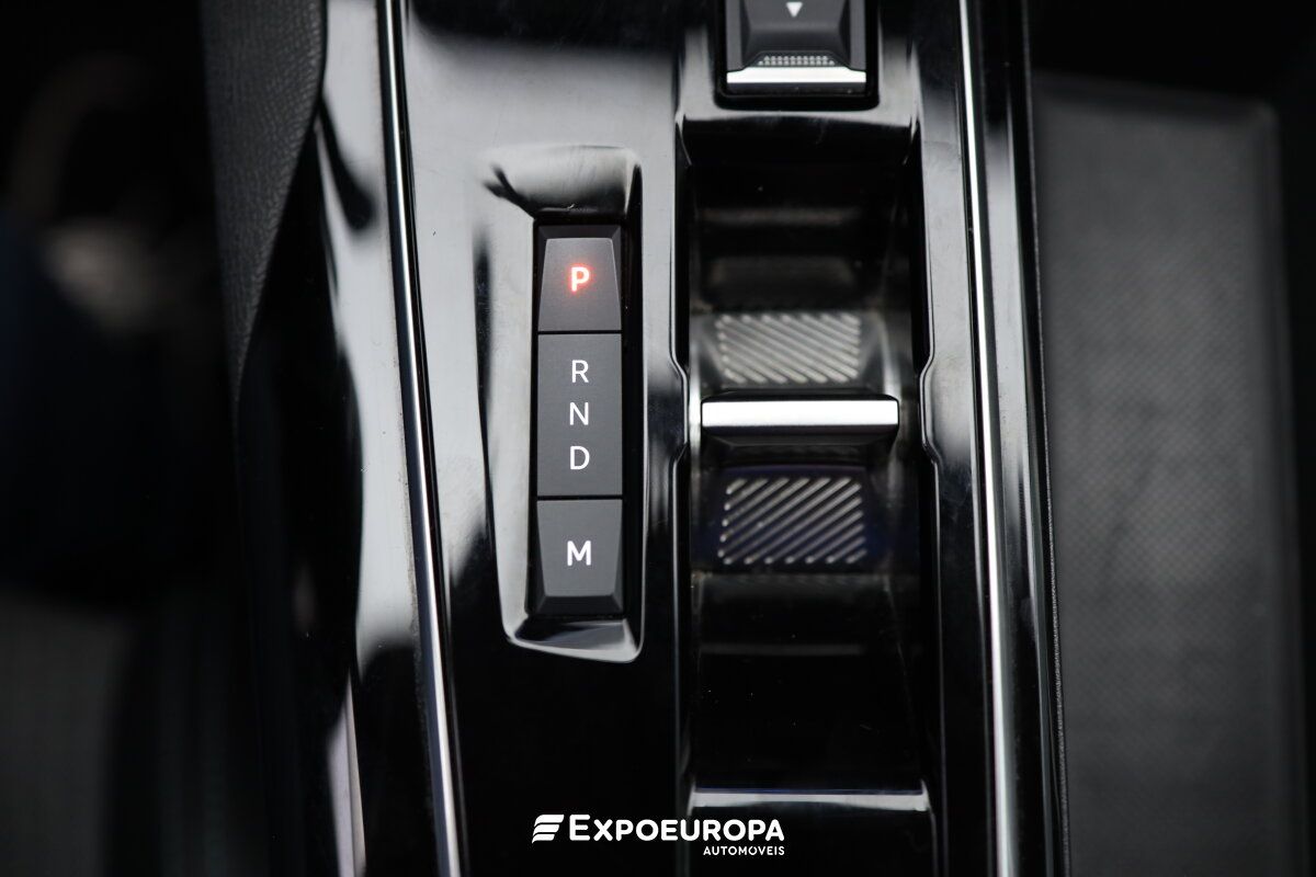 peugeot-3008-2024-gasolina-1199cc