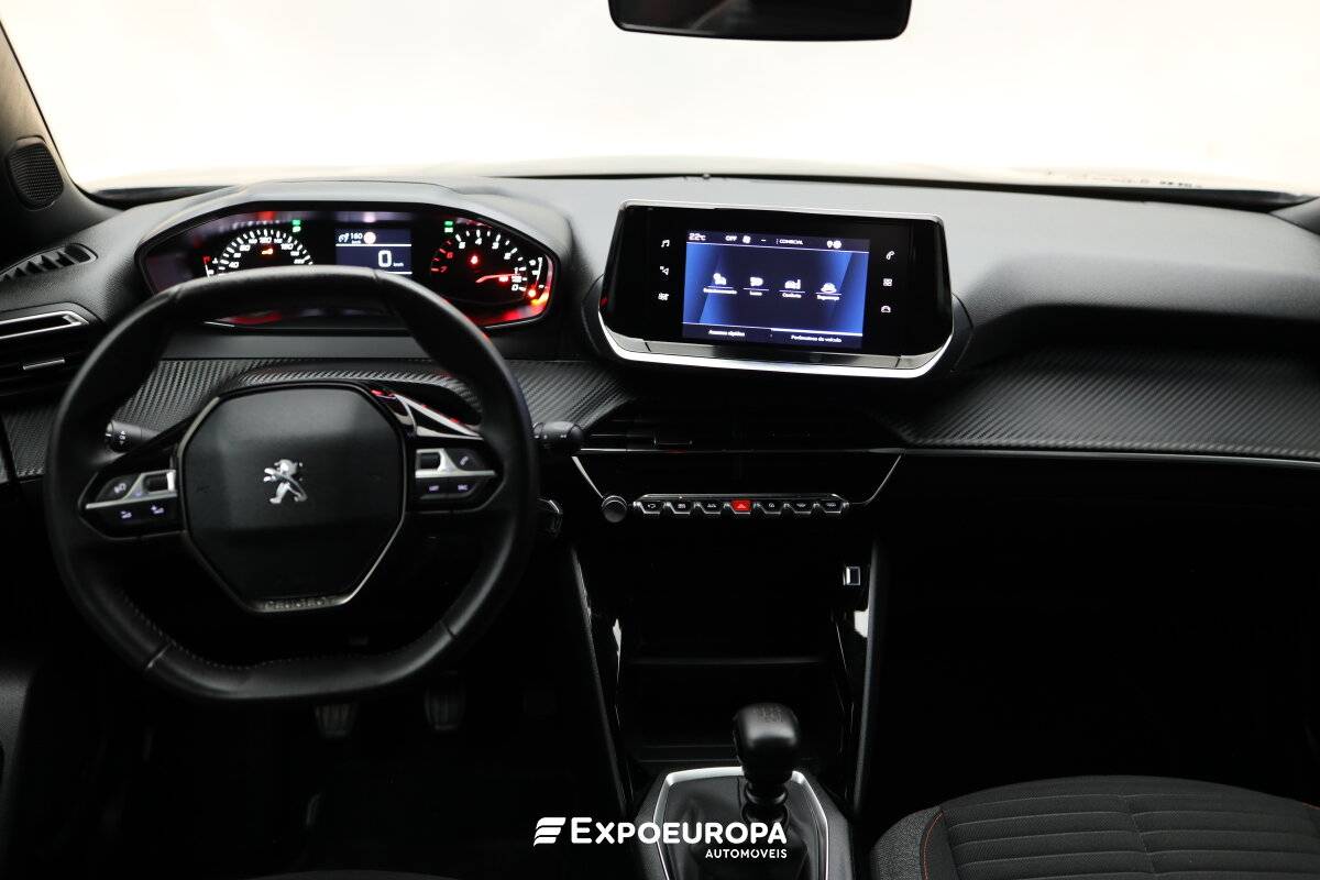 peugeot-2008-2022-gasolina-1199cc