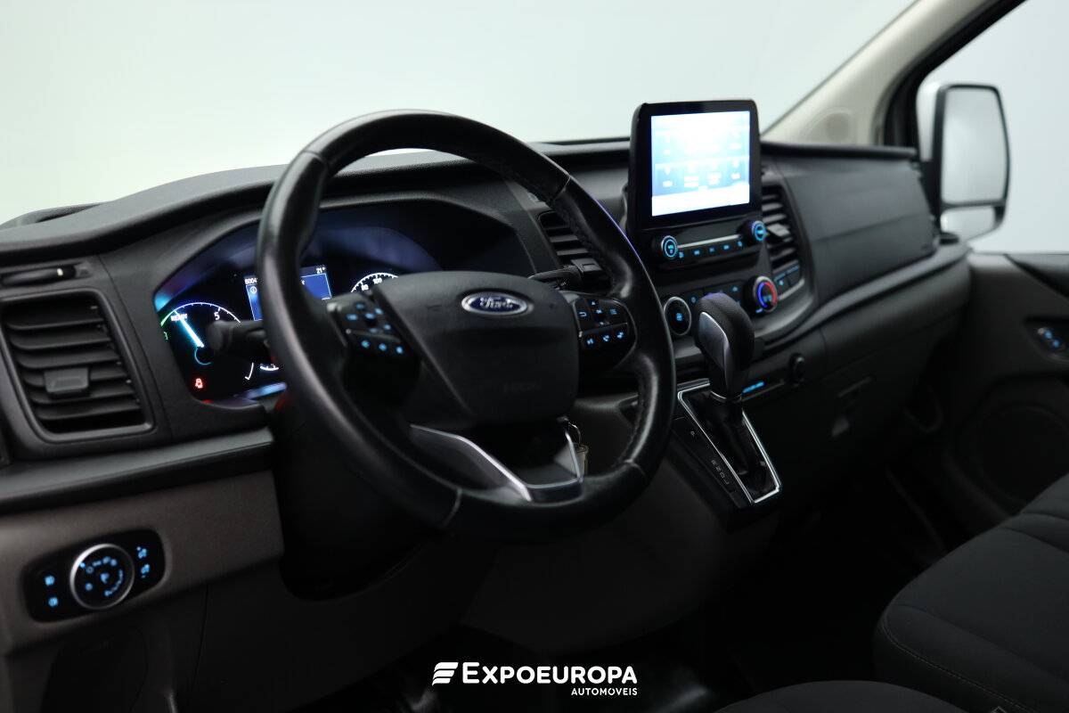 ford-transit-2022-hibrido-a-gasolina-996cc