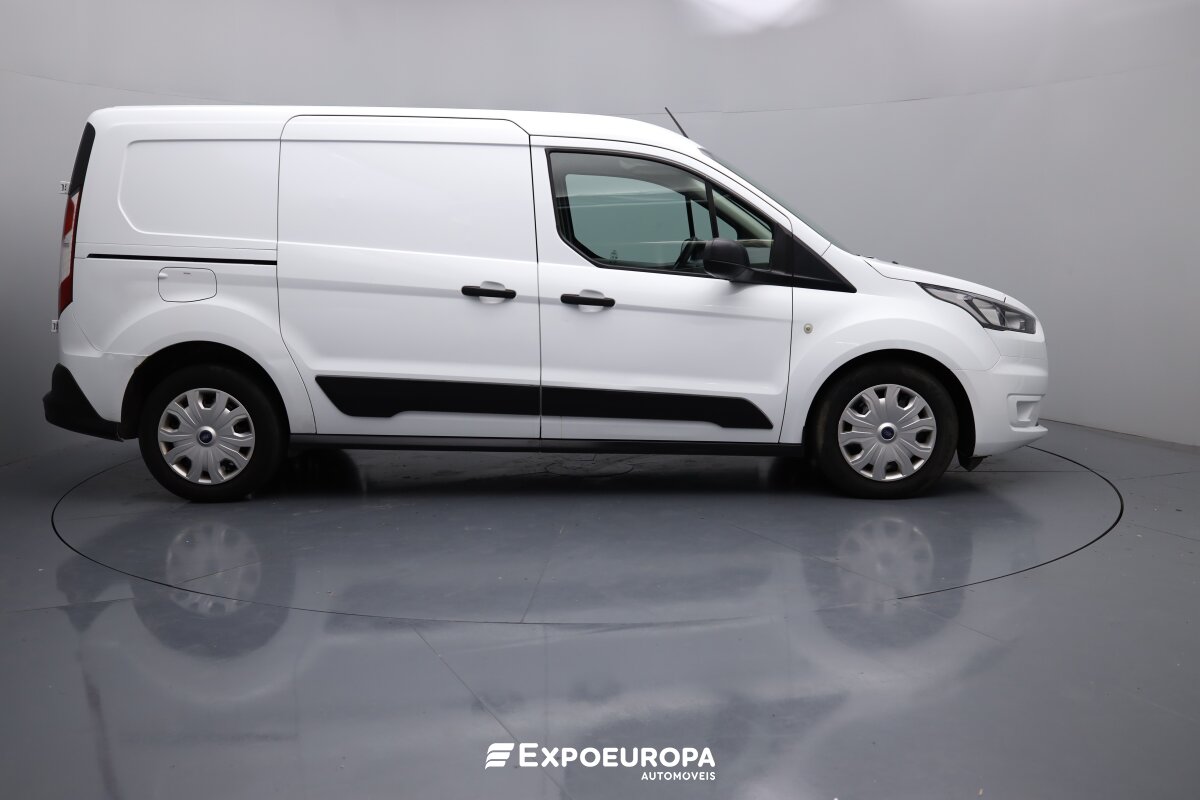ford-transit-2023-diesel-1499cc