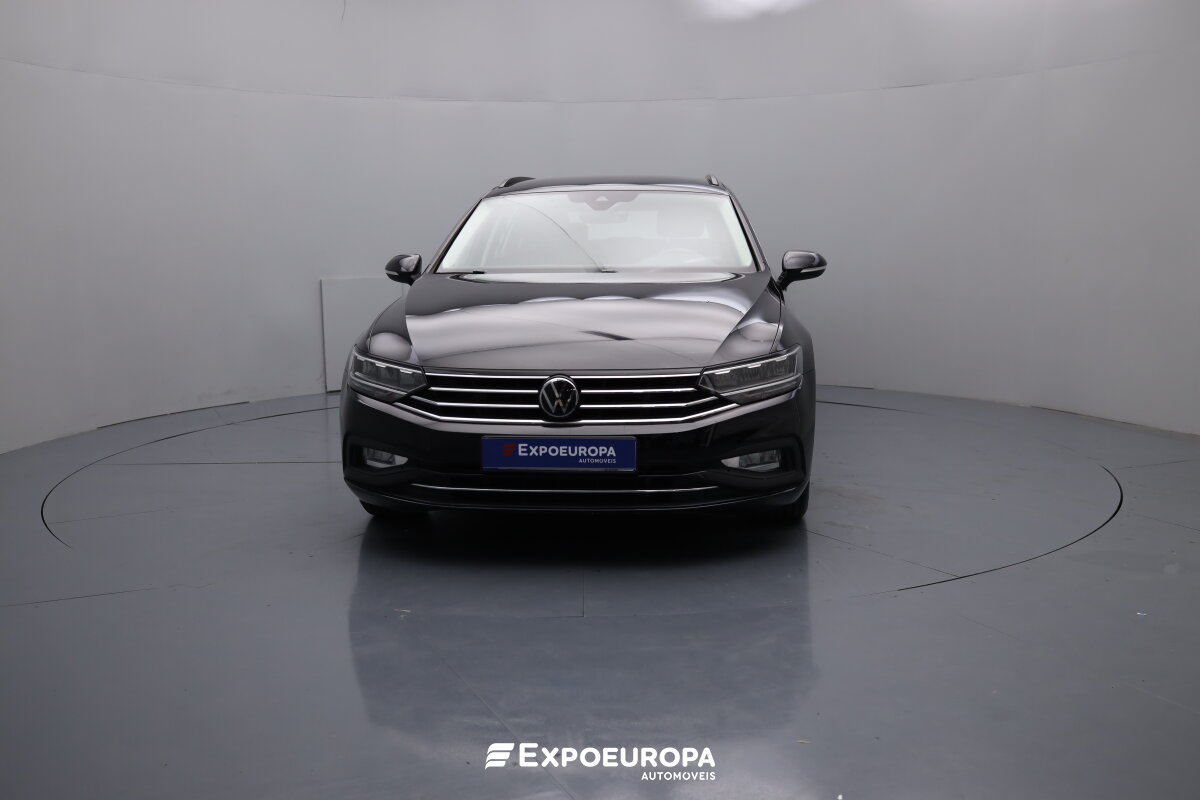 volkswagen-passat-2022-diesel-1968cc