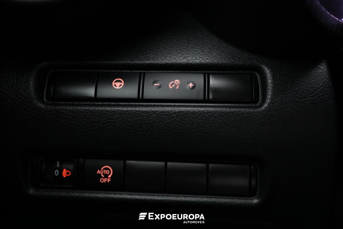 nissan-juke-2023-gasolina-999cc