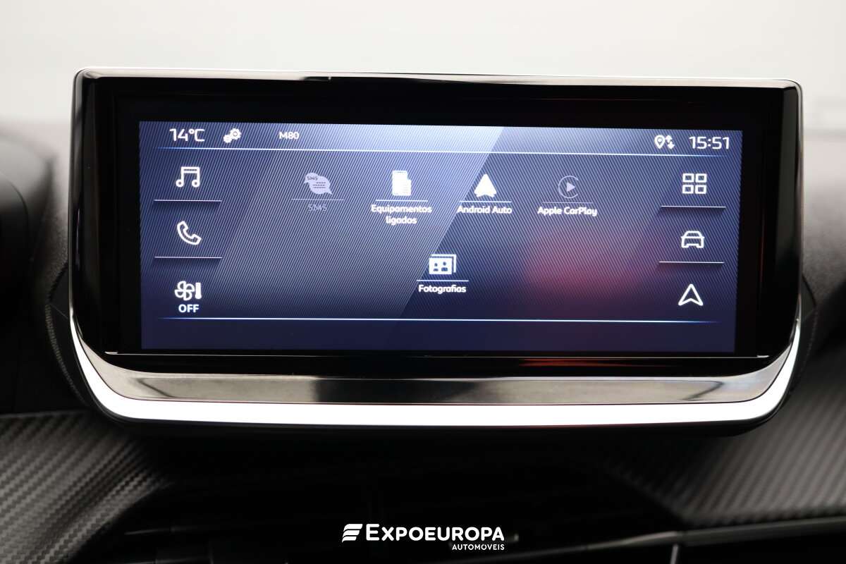 peugeot-2008-2023-gasolina-1199cc