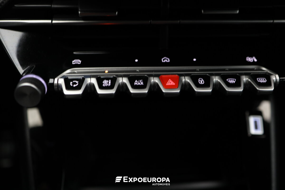 peugeot-2008-2023-gasolina-1199cc