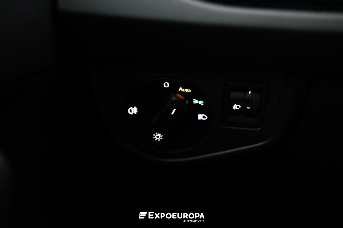 volkswagen-taigo-2023-gasolina-999cc