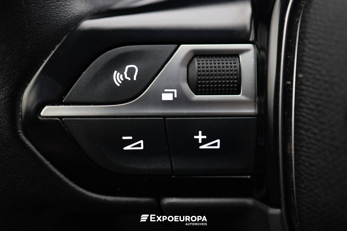 peugeot-3008-2022-hibrido-a-gasolina-1598cc