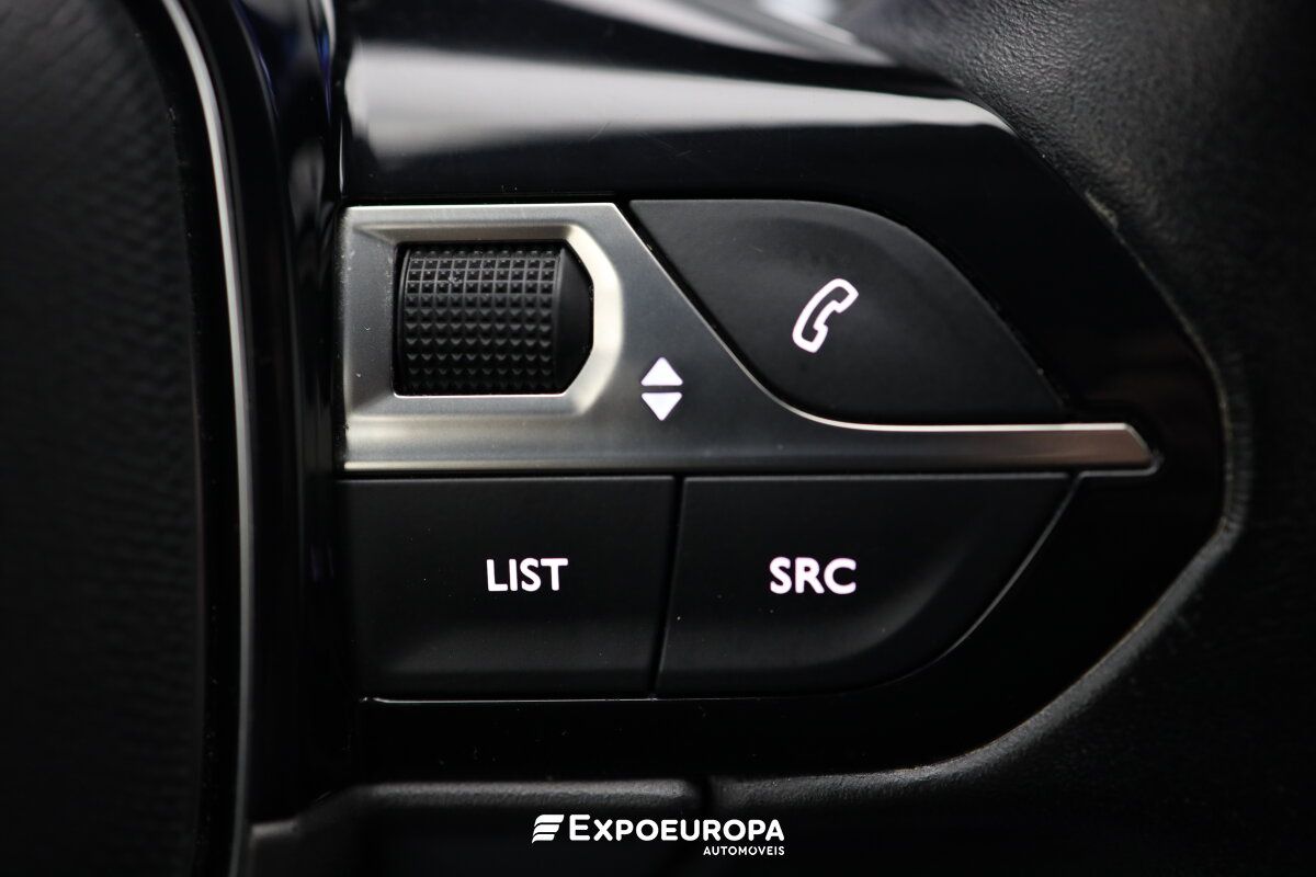 peugeot-3008-2022-hibrido-a-gasolina-1598cc