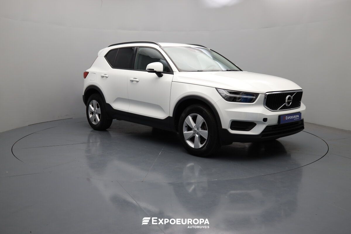 volvo-xc40-2021-diesel-1969cc