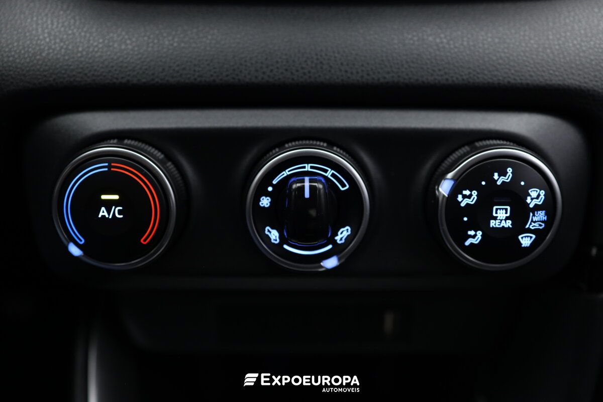 toyota-yaris-2022-gasolina-1490cc