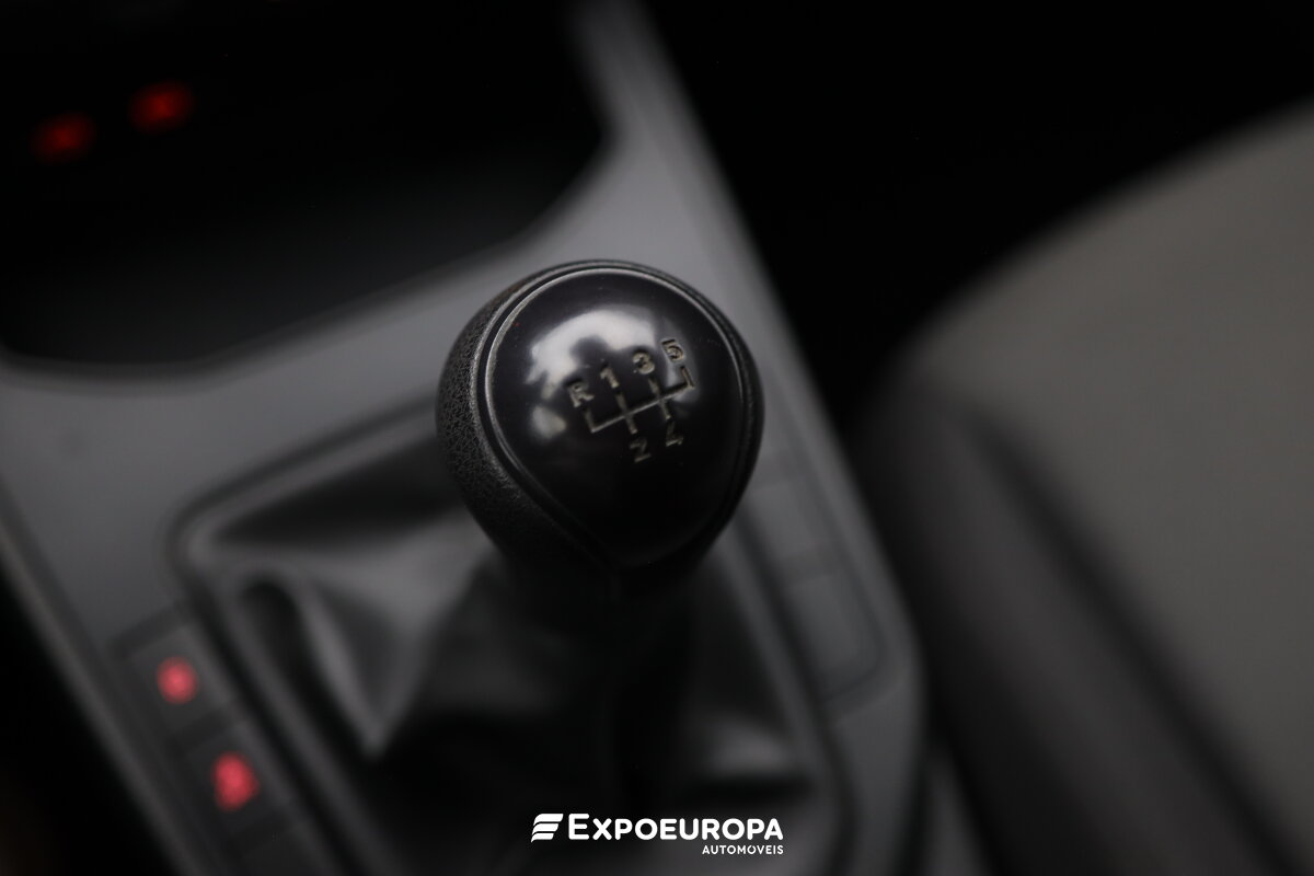 seat-ibiza-2023-gasolina-999cc