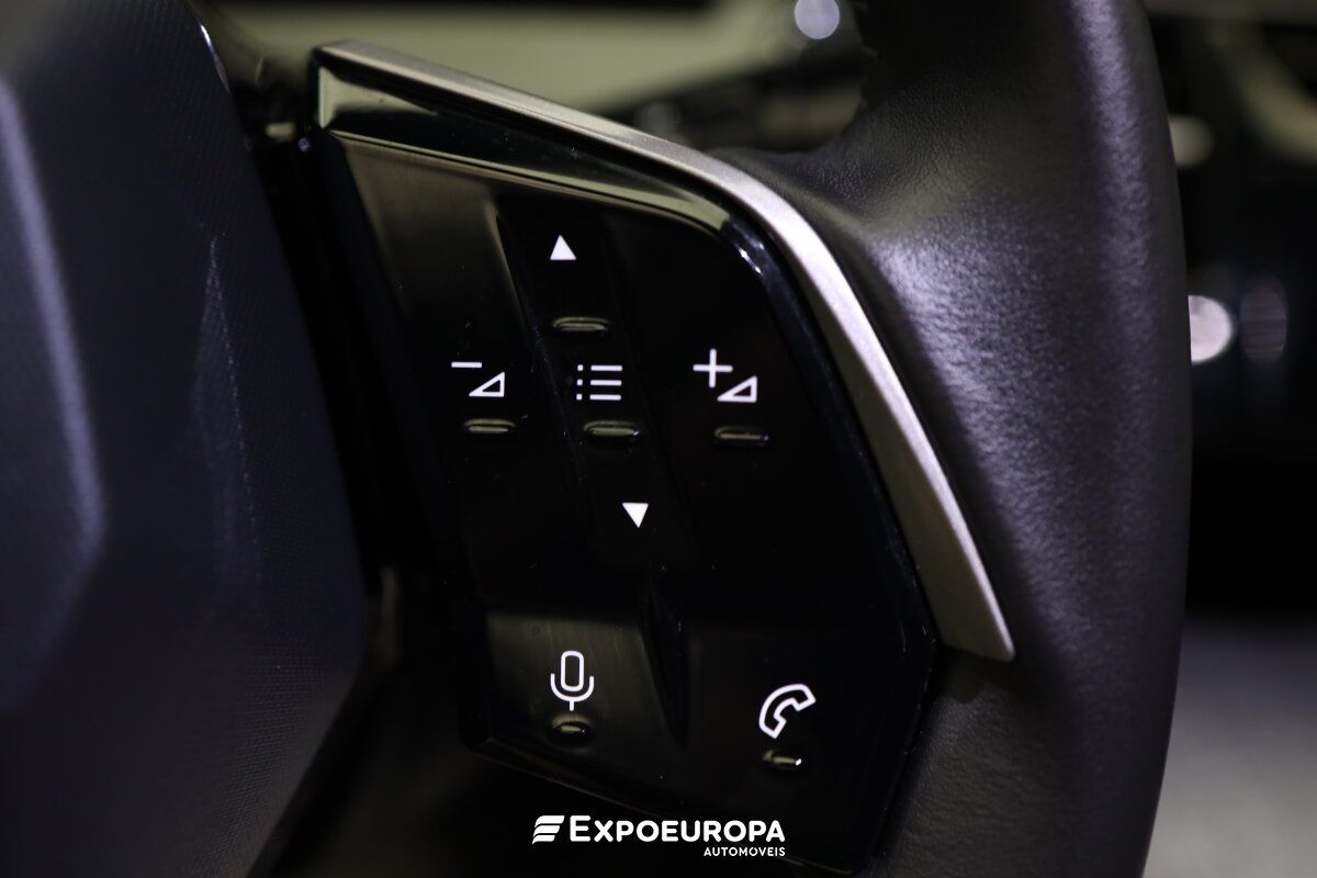 peugeot-3008-2025-hibrido-a-gasolina-1199cc