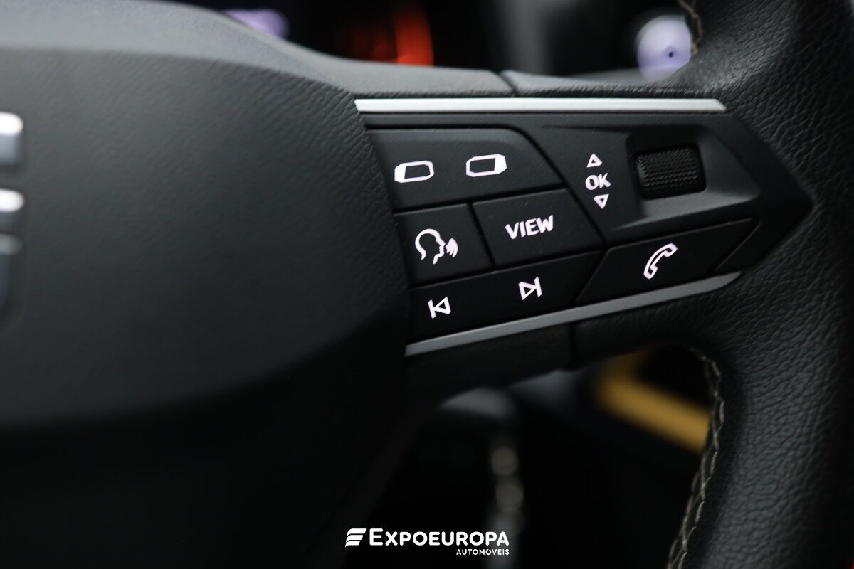 seat-ibiza-2023-gasolina-999cc