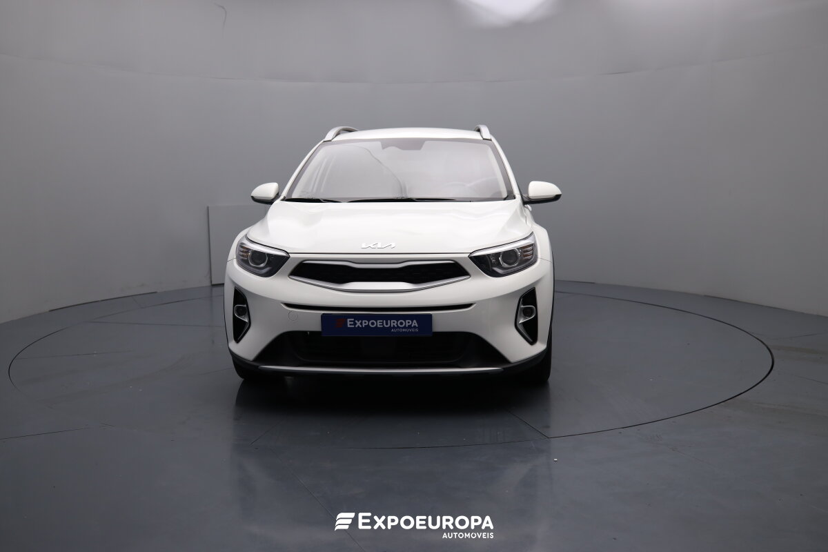 kia-stonic-2024-gasolina-1197cc