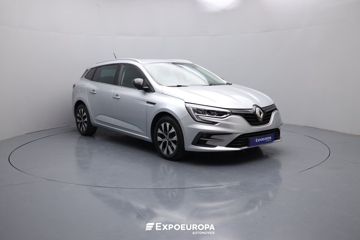 renault-megane-2022-diesel-1461cc