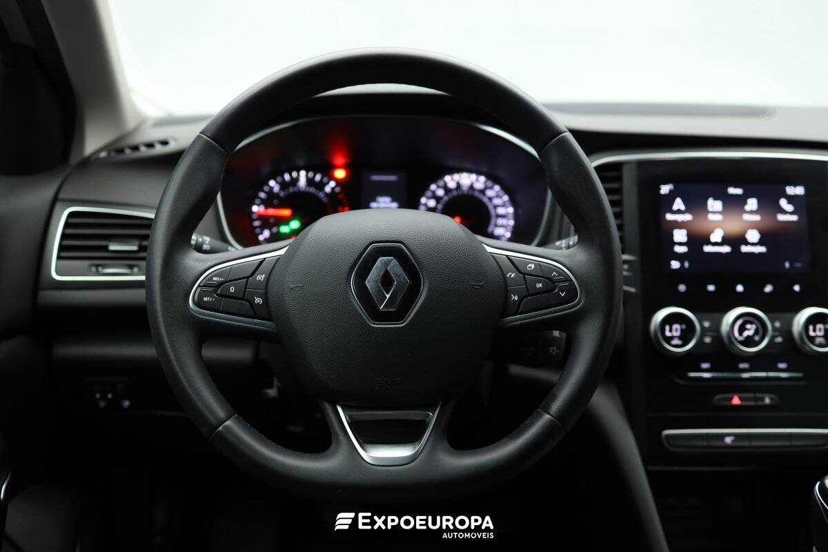 renault-megane-2022-diesel-1461cc