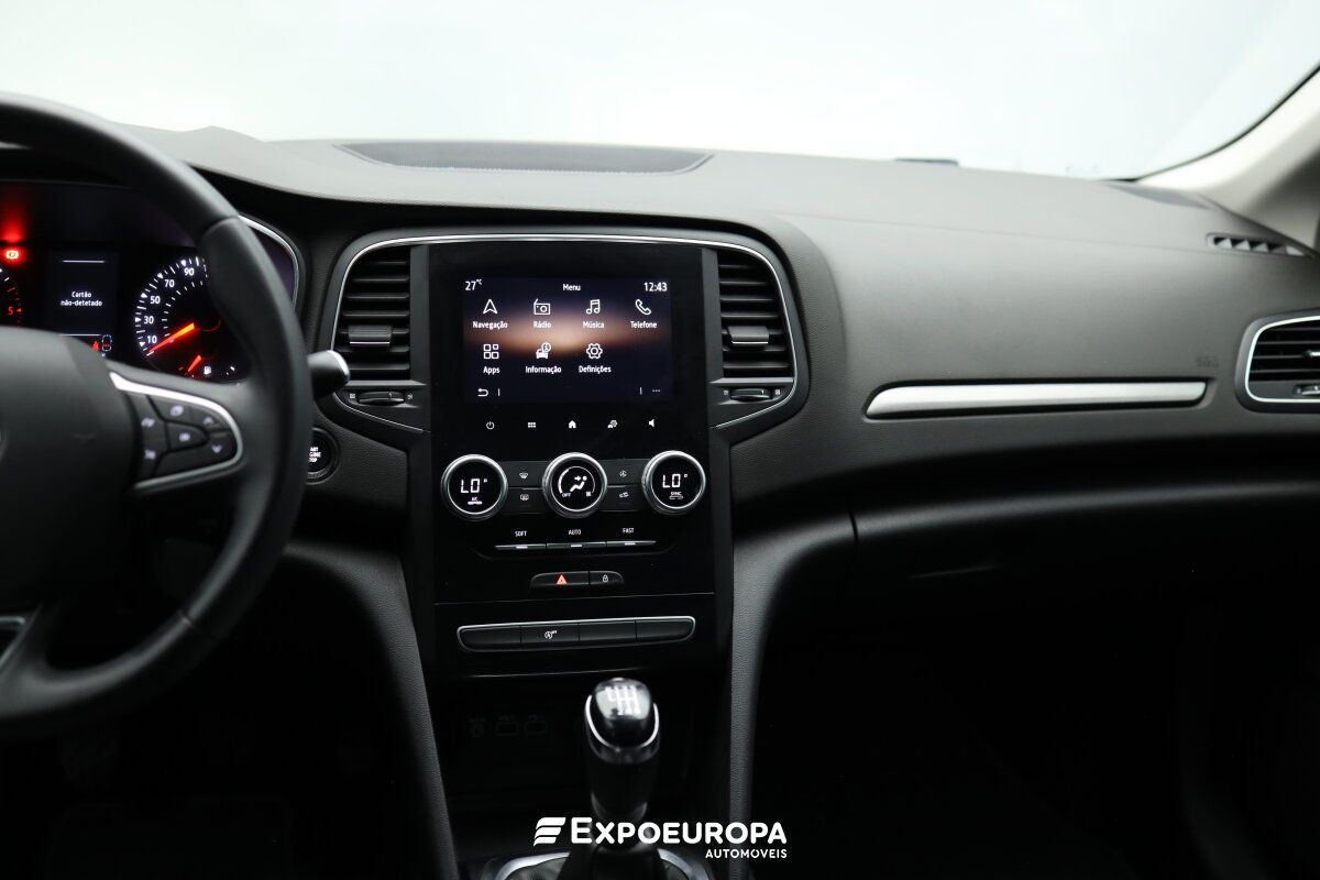 renault-megane-2022-diesel-1461cc