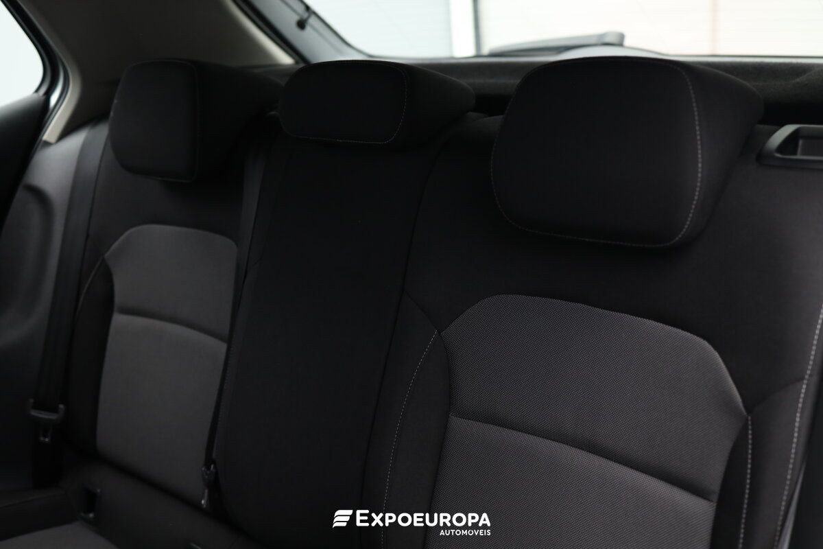 skoda-fabia-2023-gasolina-999cc
