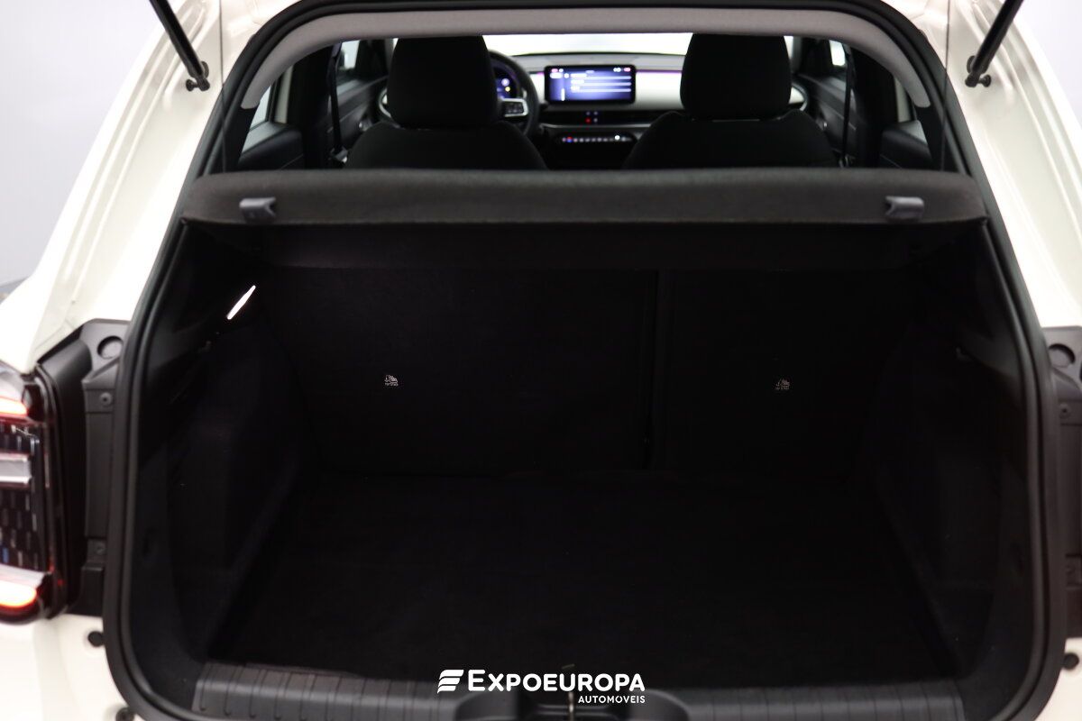 fiat-600-2025-hibrido-a-gasolina-1199cc