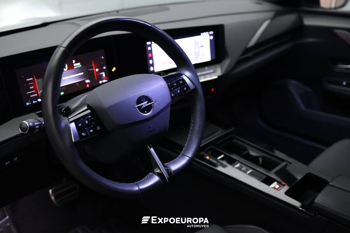 opel-astra-2024-hibrido-a-gasolina-1598cc