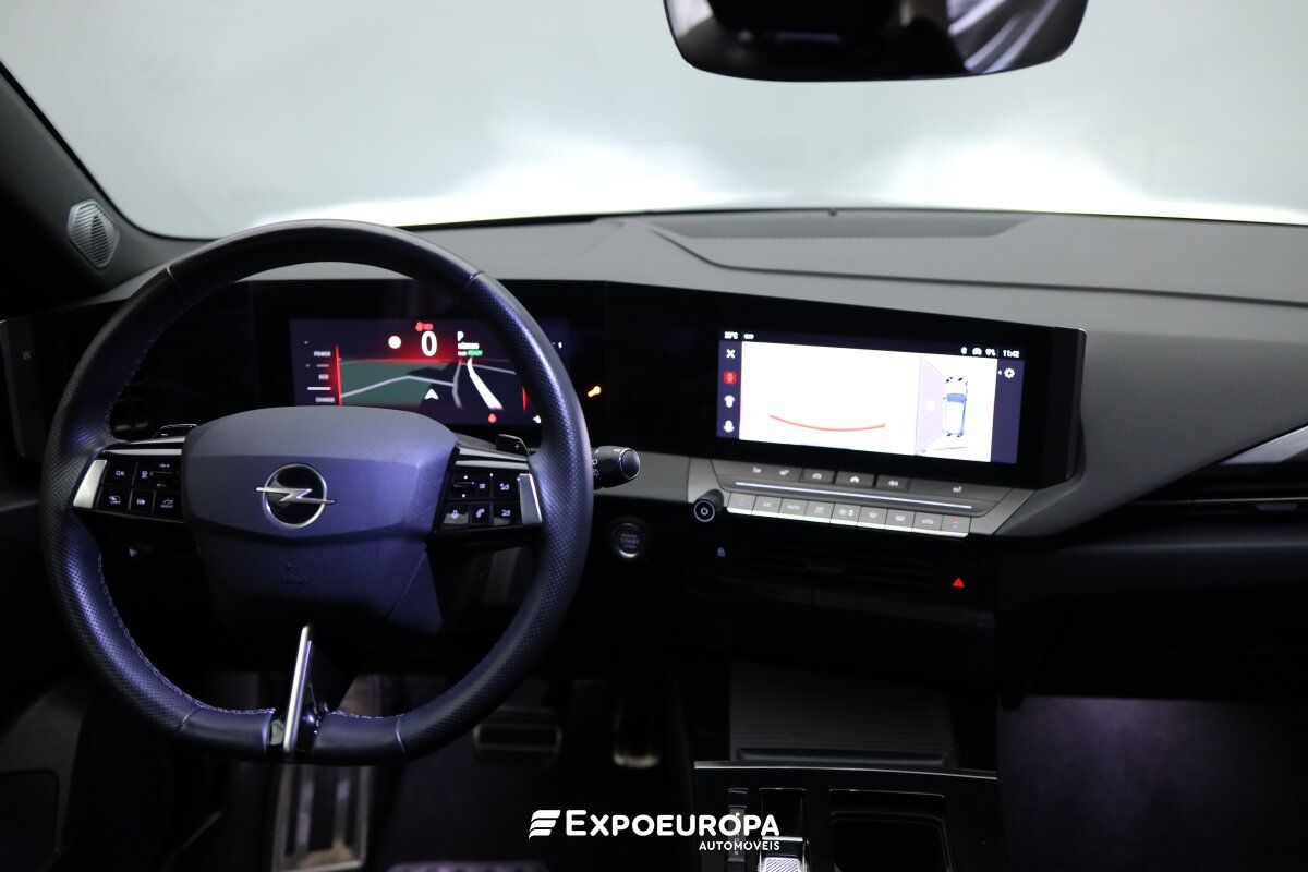 opel-astra-2024-hibrido-a-gasolina-1598cc