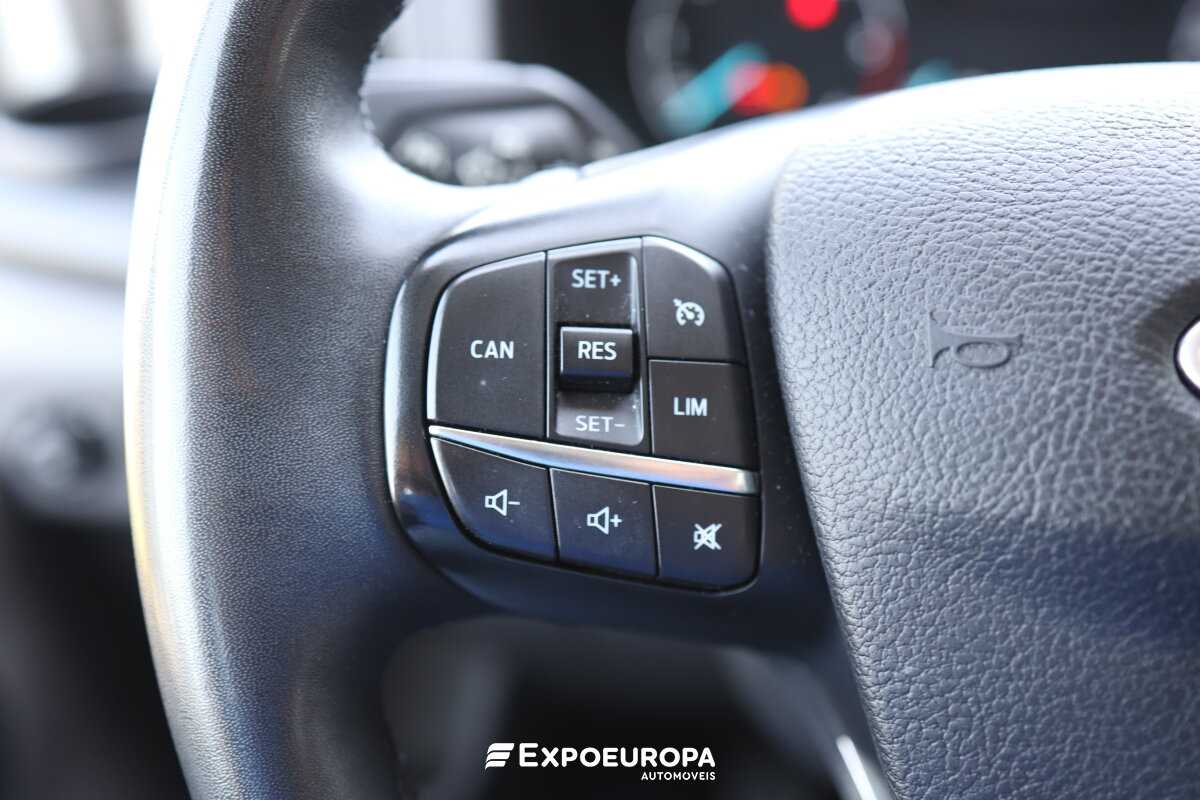 ford-transit-2023-diesel-1995cc