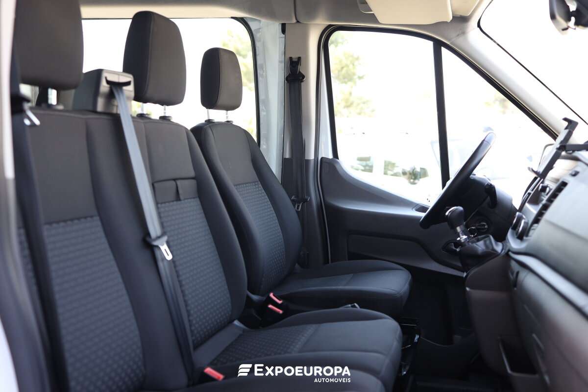 ford-transit-2023-diesel-1995cc