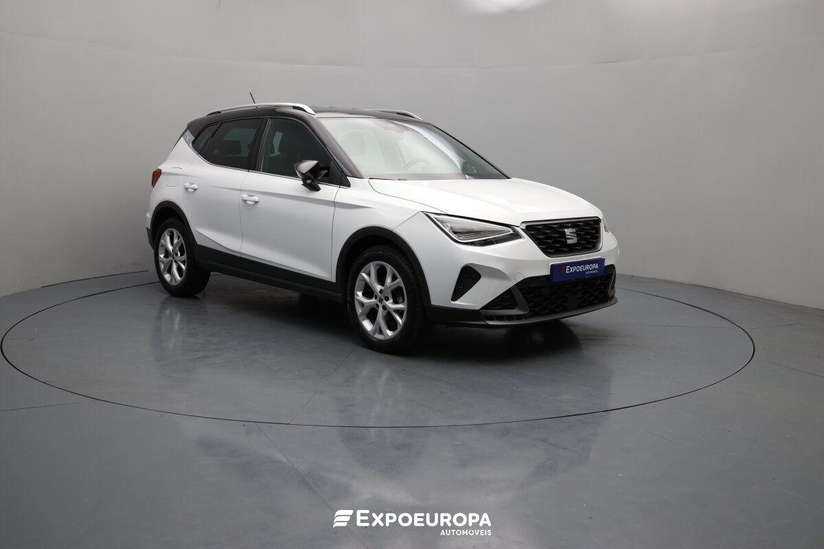 seat-arona-2024-gasolina-999cc