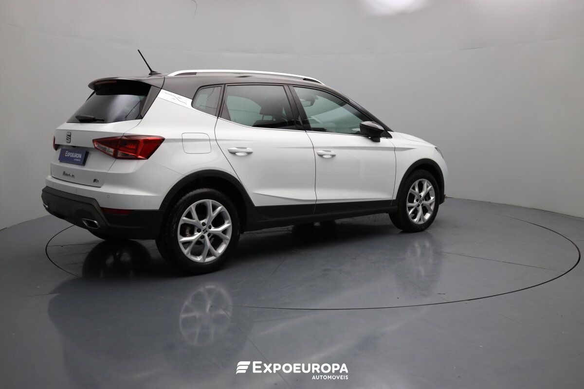 seat-arona-2024-gasolina-999cc