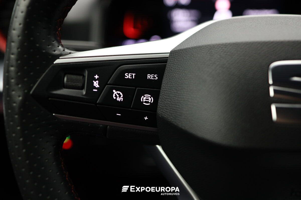 seat-arona-2024-gasolina-999cc