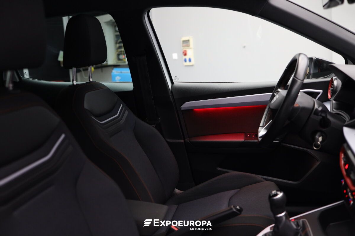 seat-arona-2024-gasolina-999cc
