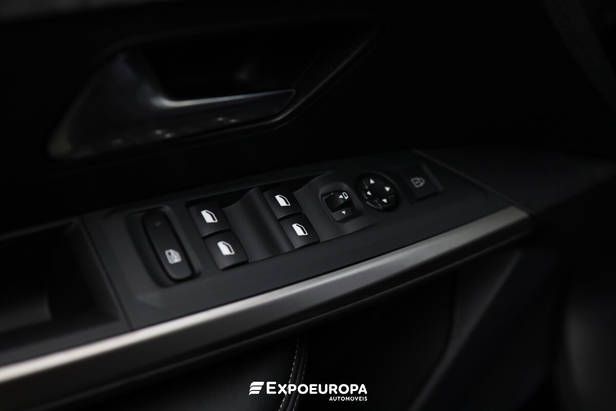 peugeot-3008-2025-hibrido-a-gasolina-1199cc