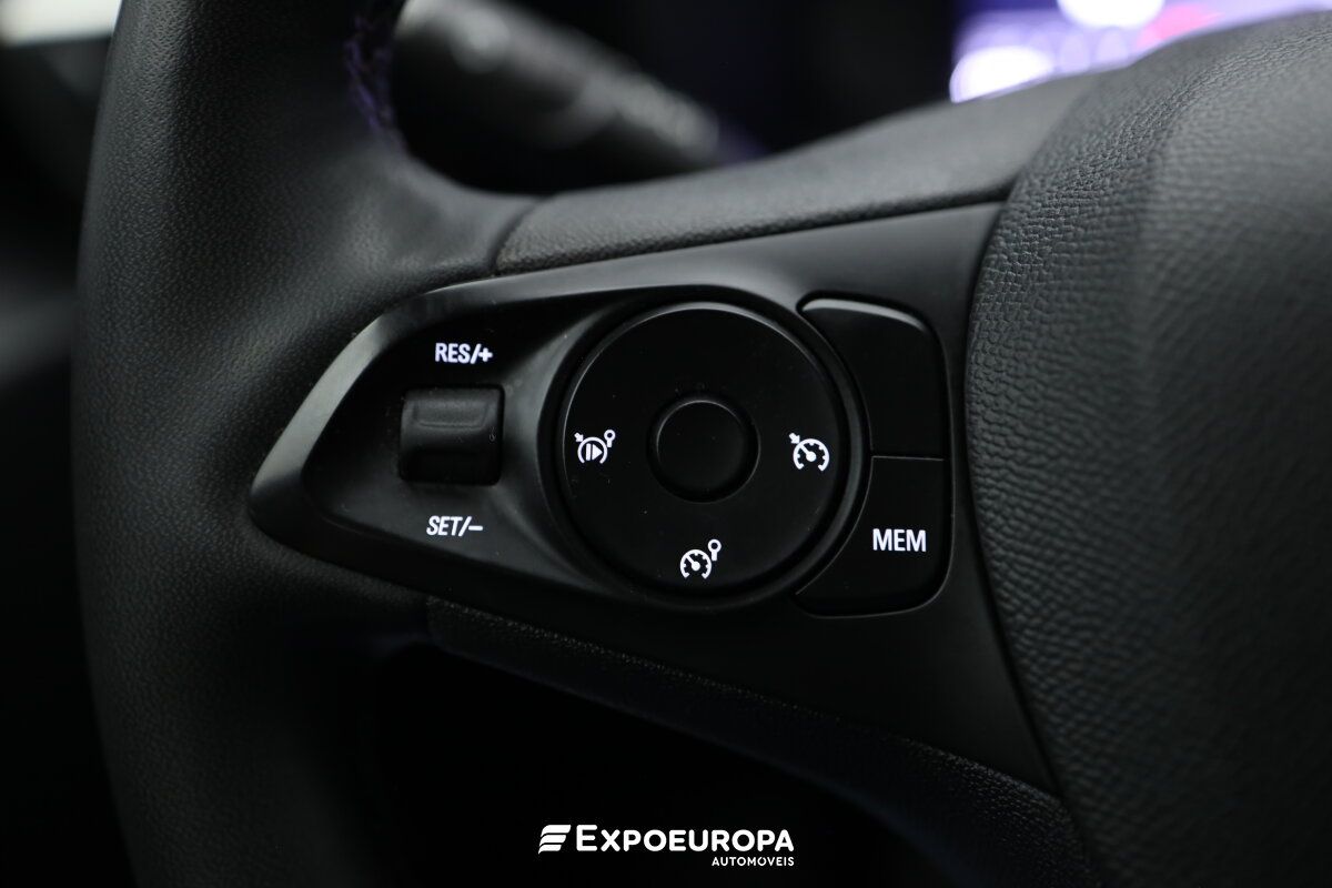 opel-corsa-2023-diesel-1499cc
