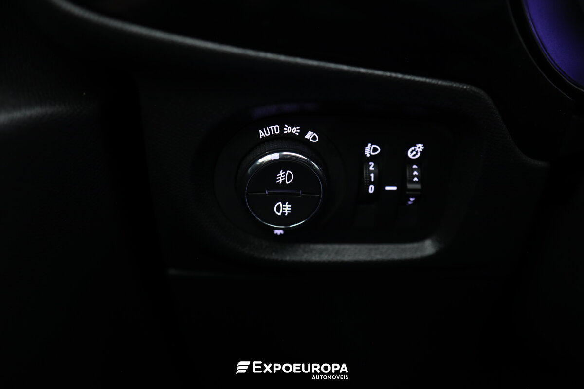 opel-corsa-2023-diesel-1499cc