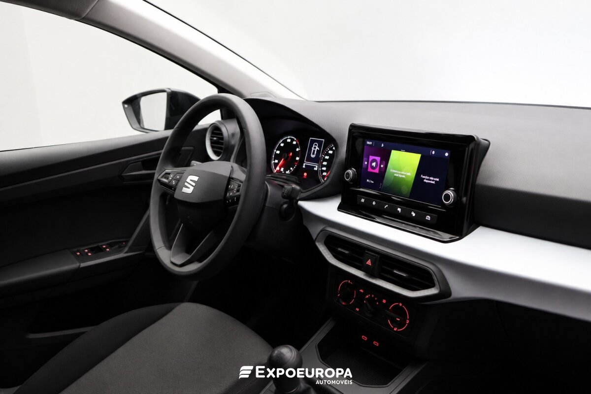 seat-ibiza-2023-gasolina-999cc