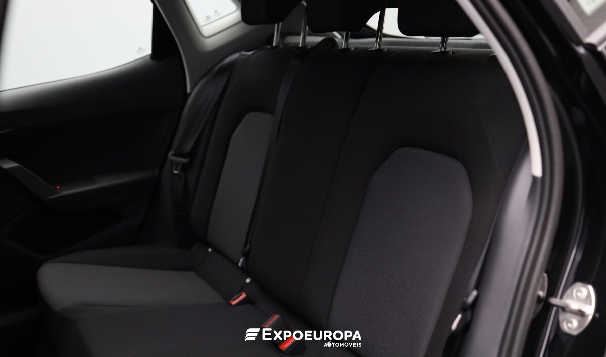 seat-ibiza-2023-gasolina-999cc