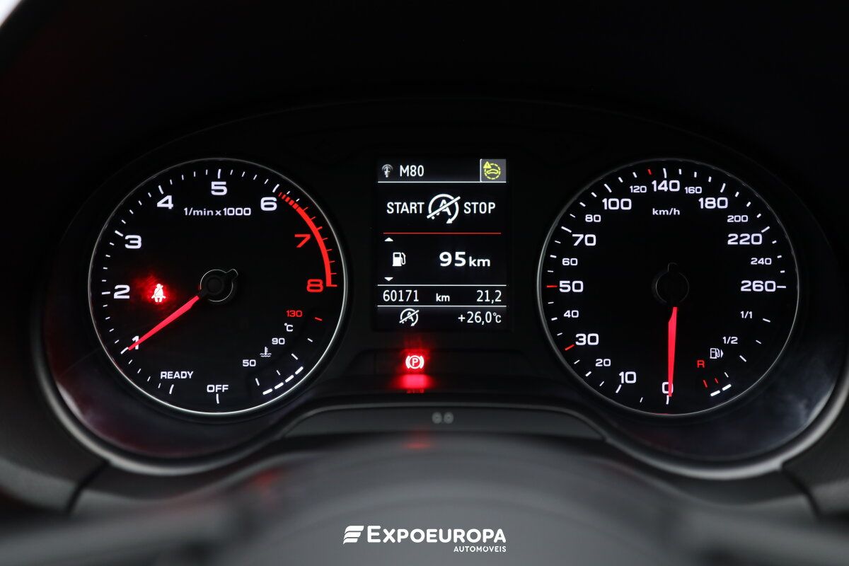 audi-q2-2023-gasolina-999cc