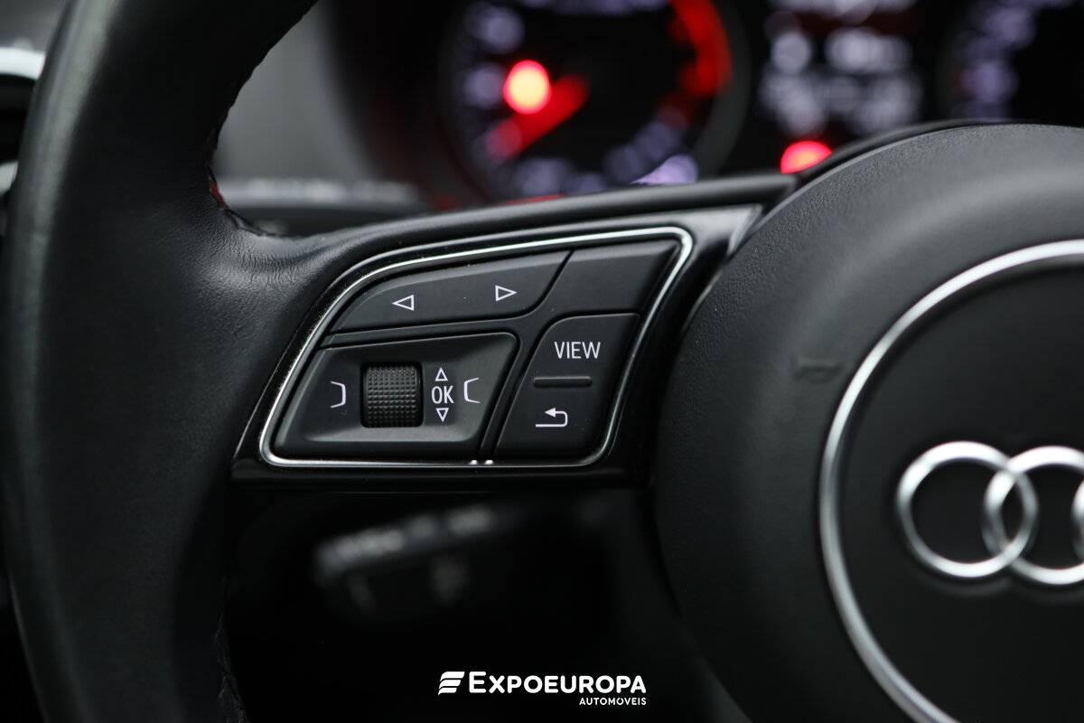 audi-q2-2023-gasolina-999cc