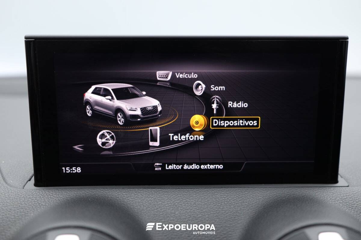 audi-q2-2023-gasolina-999cc