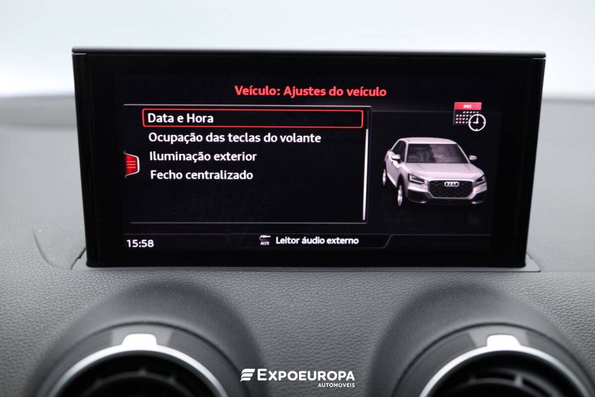 audi-q2-2023-gasolina-999cc