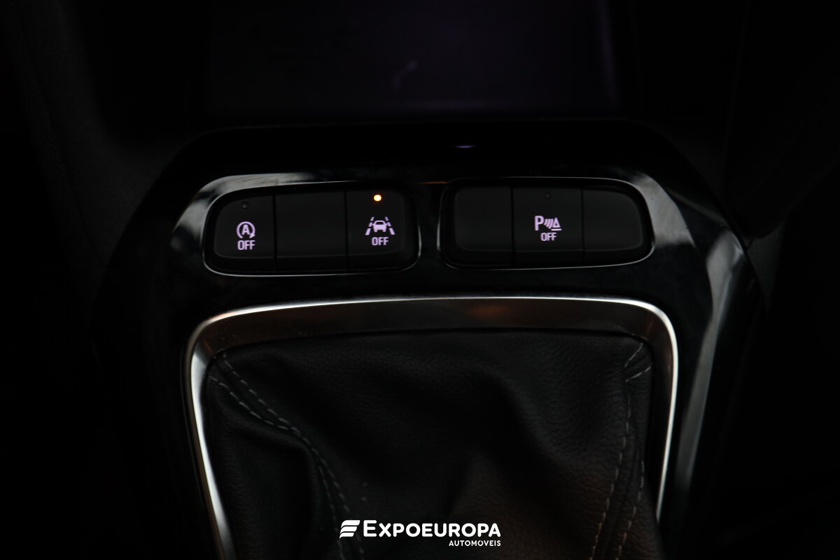 opel-corsa-2023-gasolina-1199cc