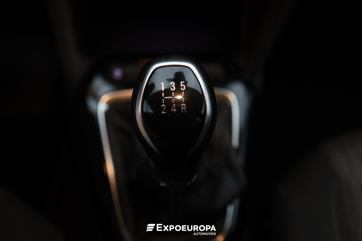opel-corsa-2023-gasolina-1199cc