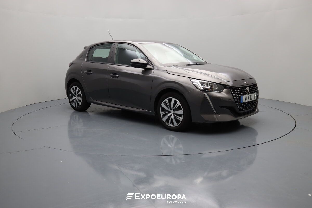 peugeot-208-2023-diesel-1499cc