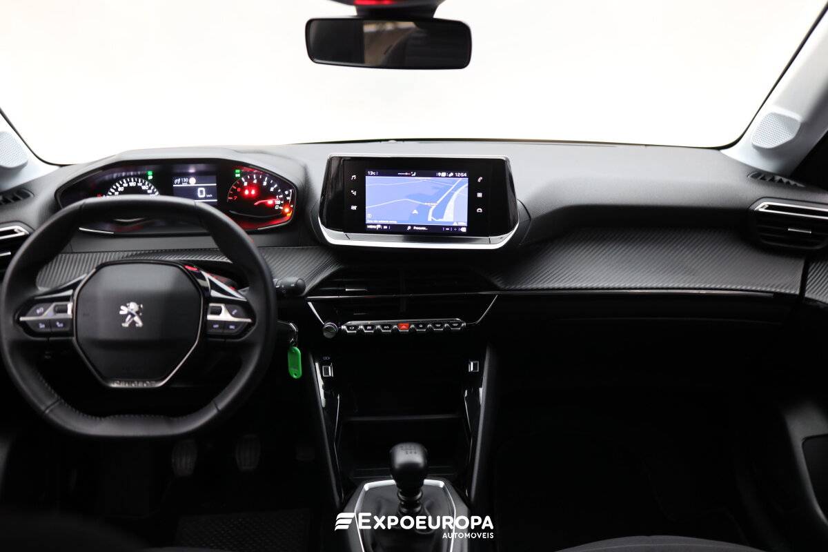 peugeot-208-2023-diesel-1499cc
